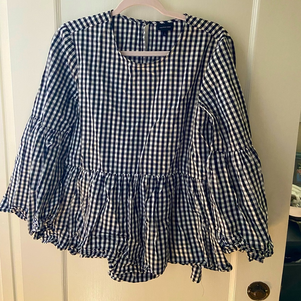 Plaid black and white long sleeve